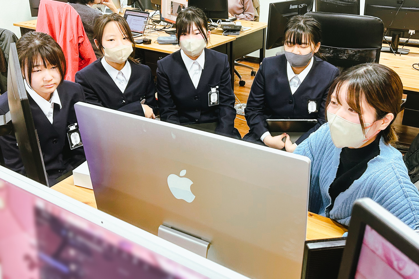 岐阜市立長良中学校の生徒さんが、職場体験に来てくださいました