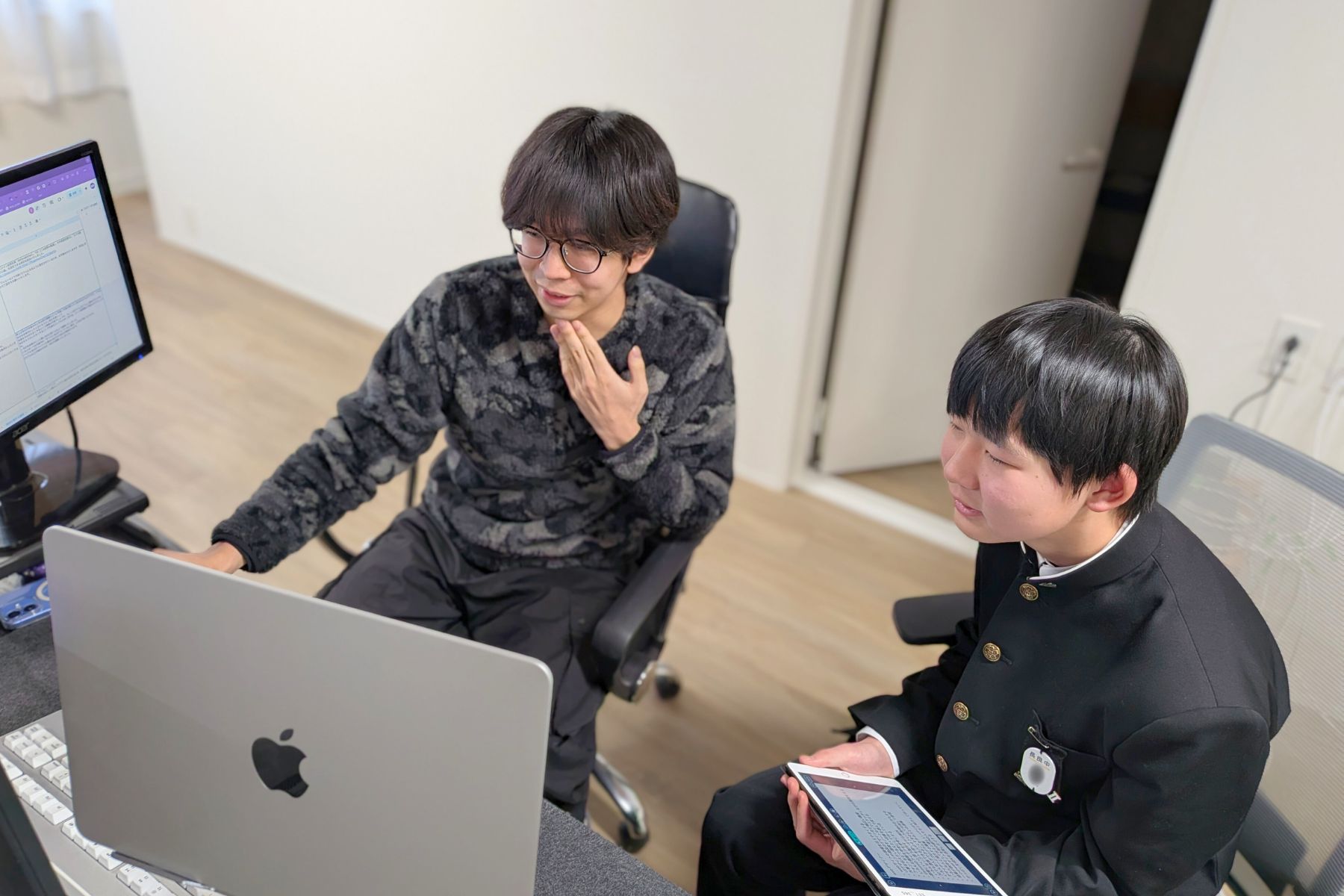 デスクパーク パークトレーディングス株式会社 オプション 